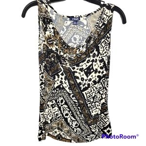 Sleeveless blouse